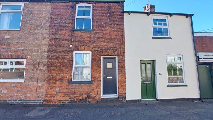 2 Bedroom Terraced House To Rent In Rasen Lane, Lincoln, LN1