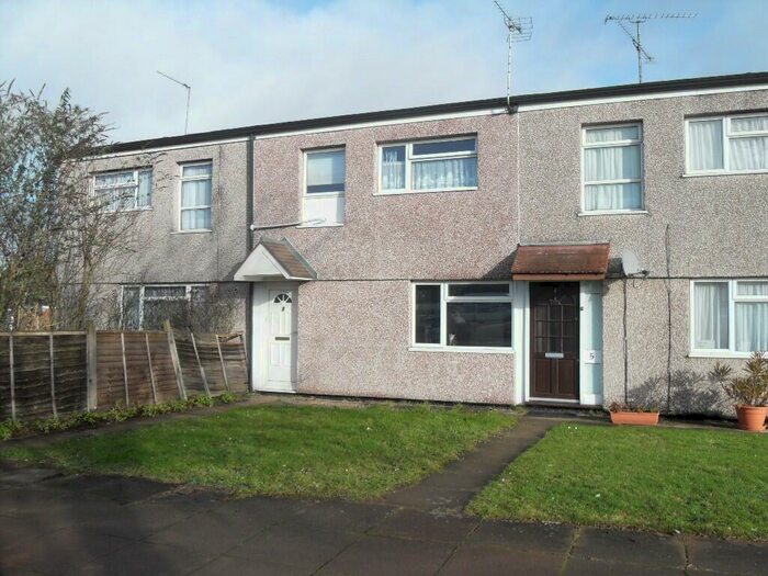 1 Bedroom Apartment To Rent In B Helmsdale Close, Reading, Berkshire, RG30