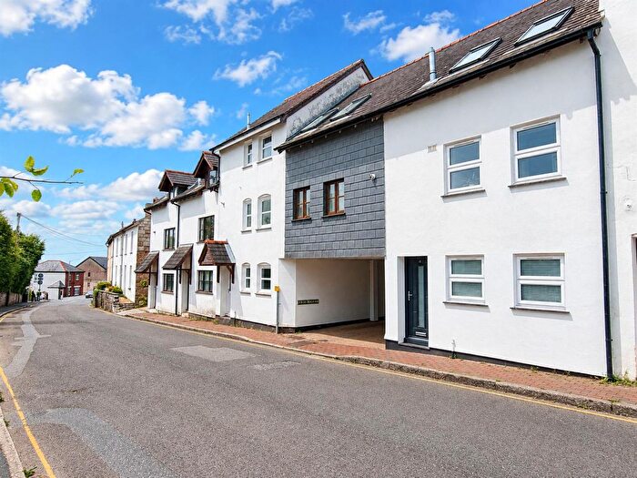 3 Bedroom Terraced House For Sale In Exeter Street, Launceston, PL15