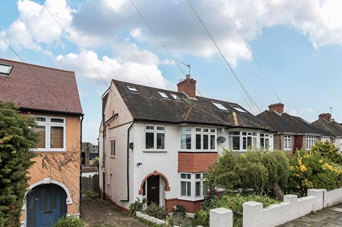 5 Bedroom Semi-Detached House For Sale In Westwood Park, London, SE23