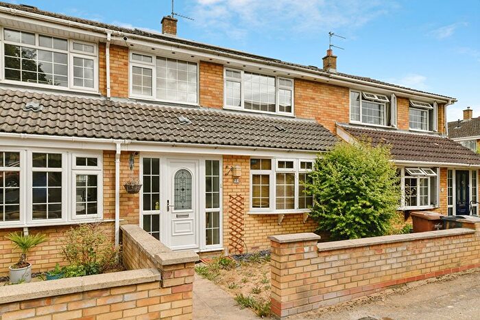 3 Bedroom Terraced House For Sale In Marlborough Road, Stevenage, Hertfordshire, SG2
