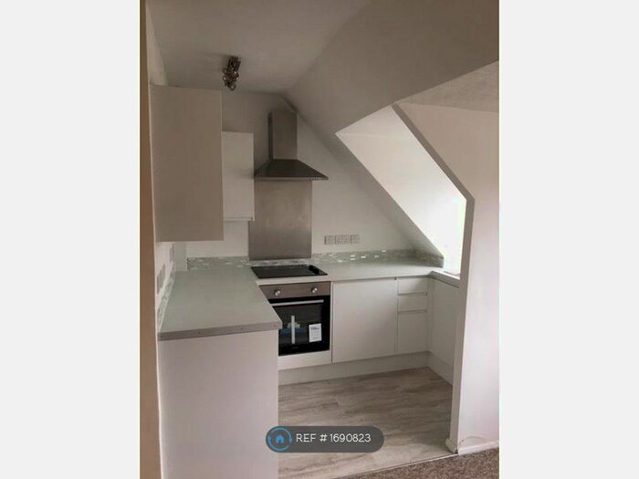 1 Bedroom Flat To Rent In Floyd Road, London, SE7