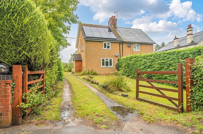 3 Bedroom Semi-Detached House For Sale In Forge Road, Kingsley, Bordon, Hampshire, GU35