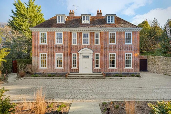 7 Bedroom Detached House To Rent In Wildwood Road, London, NW11