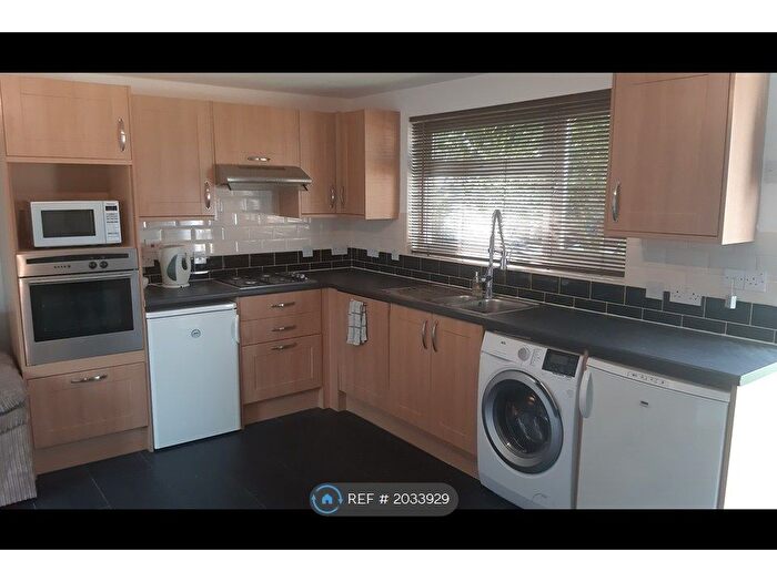 1 Bedroom Detached House To Rent In Cherry Tree Gardens, Ramsgate, CT12