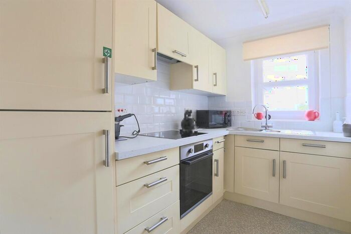 2 Bedroom Apartment To Rent In Church Square Mansions, Harrogate, HG1