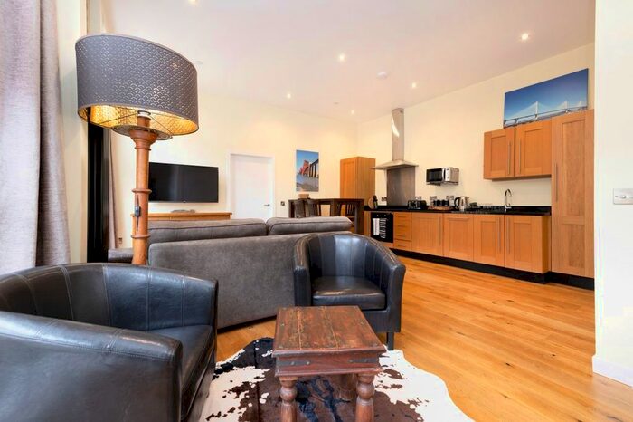 1 Bedroom Flat To Rent In Saint Giles' Street, Edinburgh, EH1