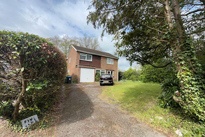 4 Bedroom Detached House For Sale In Old Fishery Lane, Hemel Hempstead, HP1