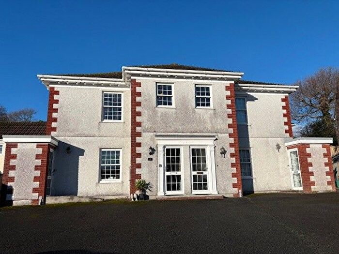 2 Bedroom Flat To Rent In Bucklers House, St. Austell, PL25