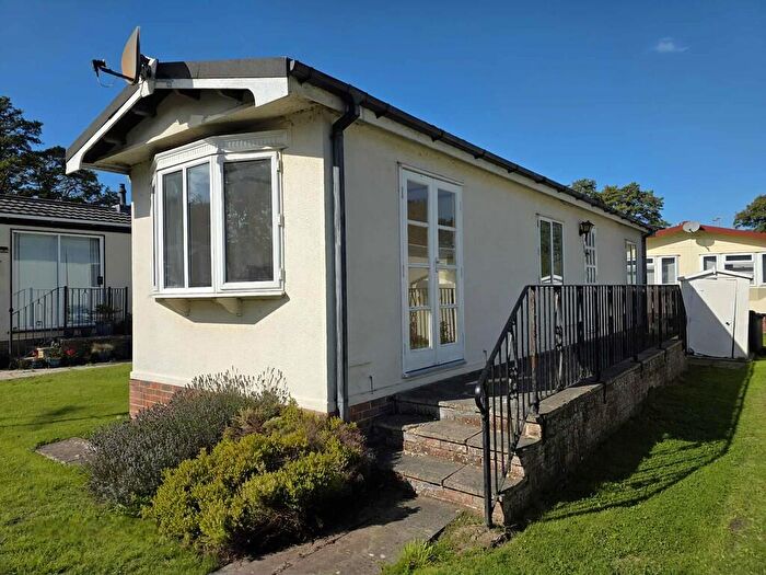 2 Bedroom Park Home For Sale In Riverside Park, Churchend, GL10