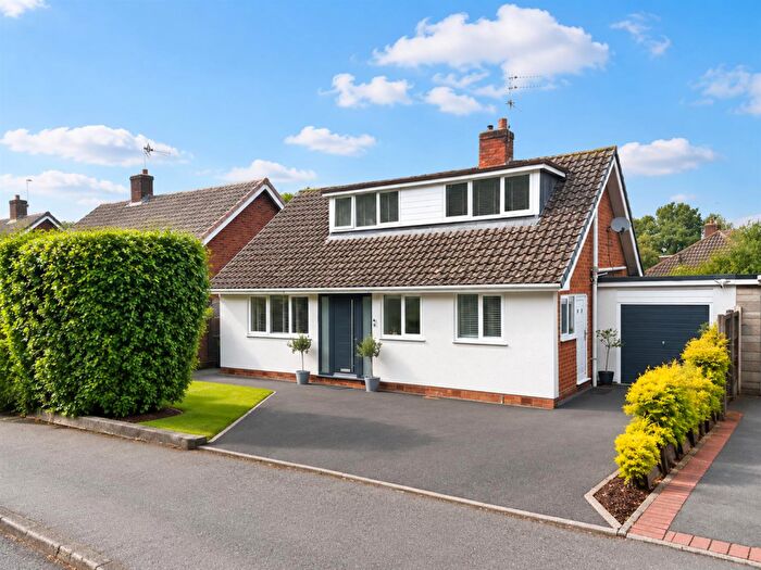 3 Bedroom Detached Bungalow For Sale In Wollescote Road, Stourbridge, DY9