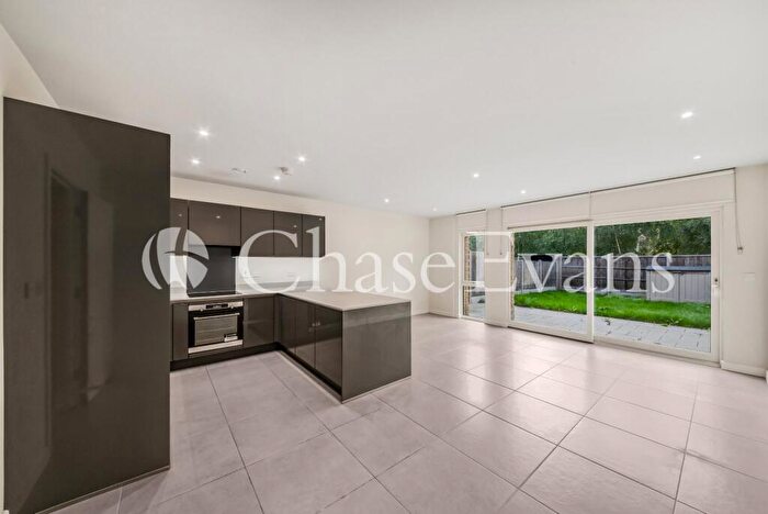 3 Bedroom House To Rent In Vinca Mews, Millbrook Park, Barnet, London, NW7