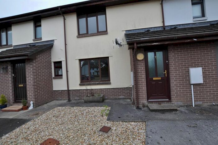 2 Bedroom Semi-Detached House For Sale In Trevaughan Lodge Road, Whitland, SA34