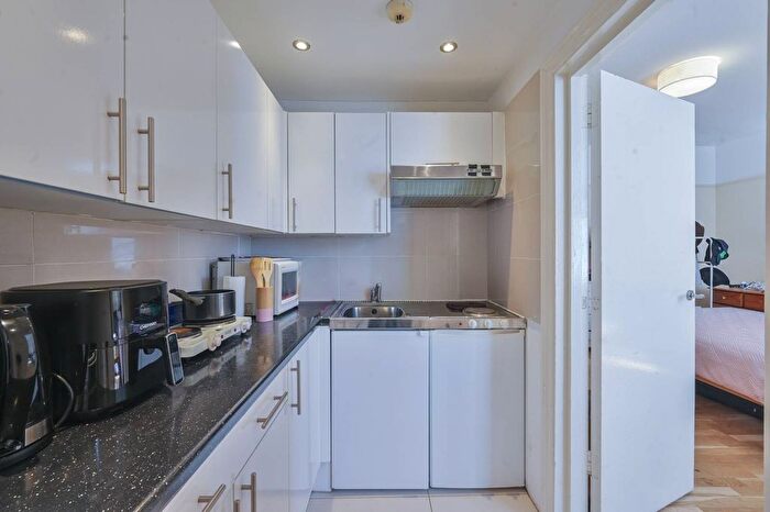 Studio To Rent In Cheniston Gardens, London, Kensington, London, W8