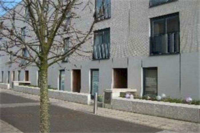 1 Bedroom Flat To Rent In Saltire Street, Edinburgh, EH5