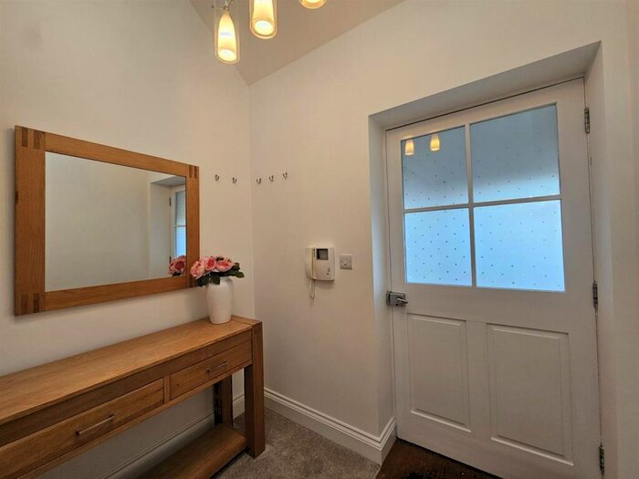 1 Bedroom Flat To Rent In Flat Old Paper Mill, Ditton Walk, Cambridge, CB5