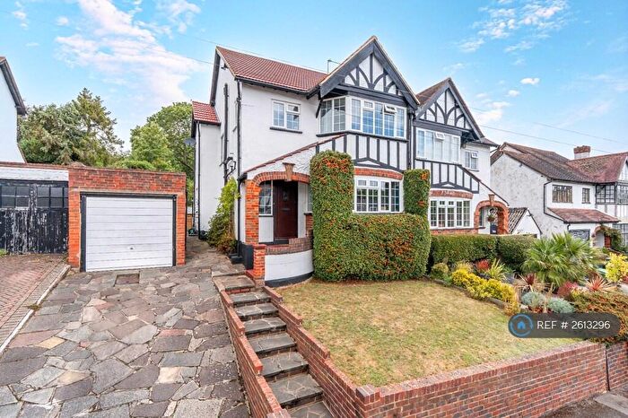 3 Bedroom Semi-Detached House To Rent In Oakhurst Rise, Carshalton Beeches, SM5