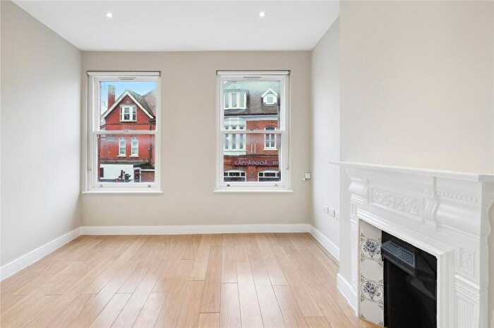 1 Bedroom Apartment To Rent In A High Street, Walton On Thames, Surrey, KT12