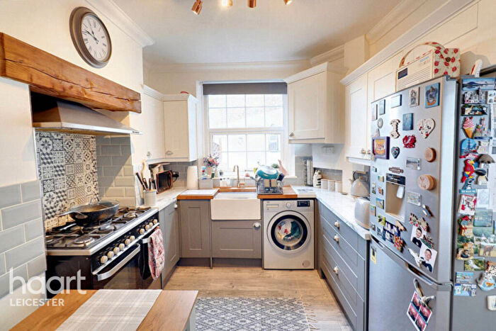 2 Bedroom Terraced House For Sale In High Street, Syston, LE7