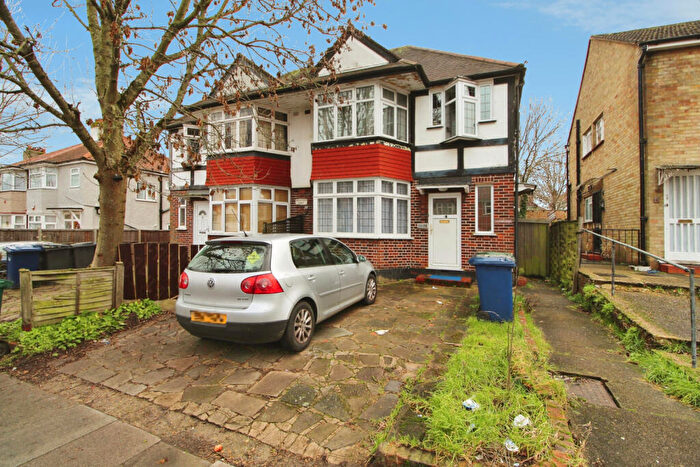 2 Bedroom Maisonette To Rent In Woodfield Lodge, Woodfield Avenue, Colindale, London, NW9