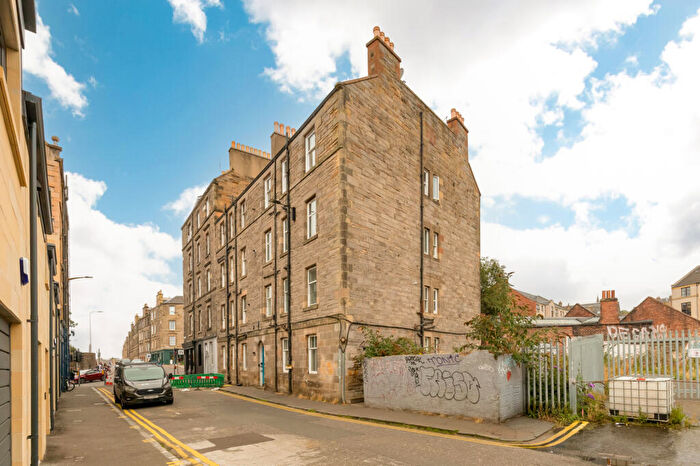 1 Bedroom Flat For Sale In Eyre Place, Edinburgh, EH3