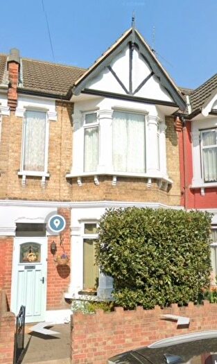 4 Bedroom Terraced House To Rent In Masterman Road, London, E6
