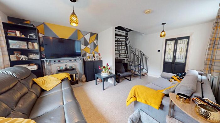 2 Bedroom End Of Terrace House For Sale In Manorfield Close, Little Billing, NN3