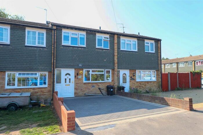 2 Bedroom Terraced House To Rent In De Salis Road, Hillingdon, UB10