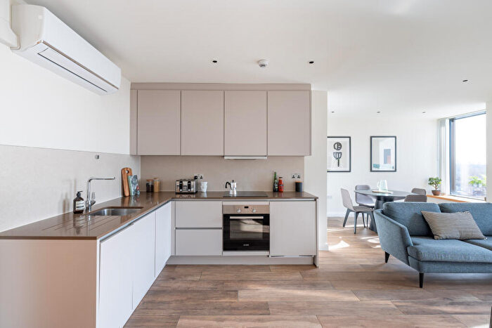 1 Bedroom Apartment To Rent In Junction Road, London, N19