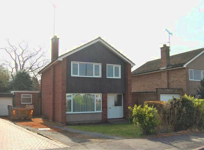 3 Bedroom Detached House To Rent In Augustus Drive, Alcester, B49