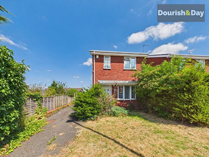 2 Bedroom Link Detached House For Sale In Whittingham Drive, Western Downs, Stafford, ST17