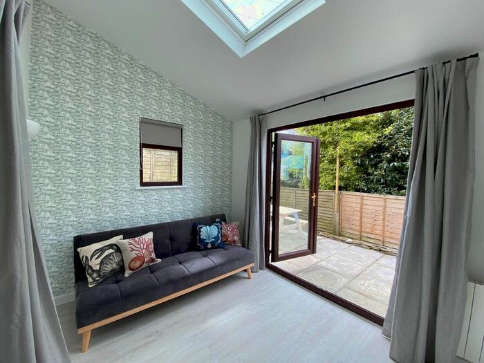 1 Bedroom Semi-Detached House To Rent In Windsor Terrace, Falmouth, TR11