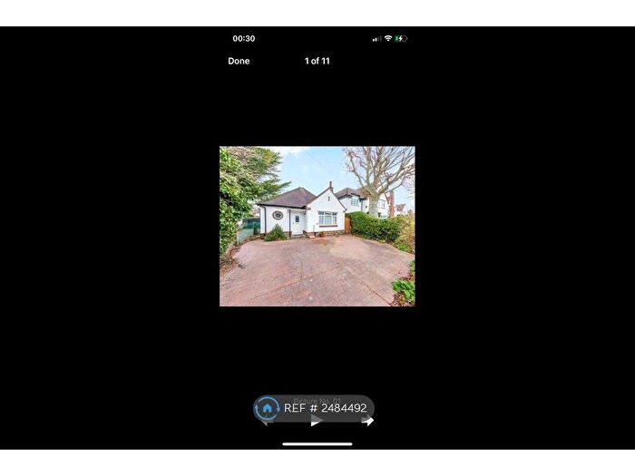 1 Bedroom Detached House To Rent In Crossways, Romford, RM2