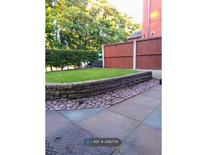 3 Bedroom Detached House To Rent In Walkers Lane, St .Helens, WA9
