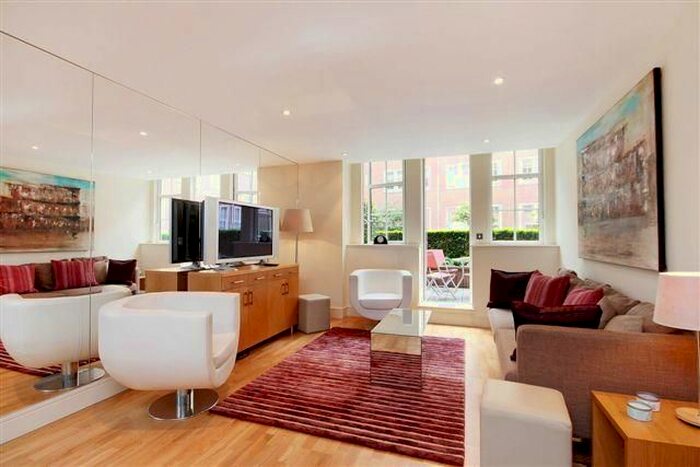 2 Bedroom Flat To Rent In Romney House, Marsham Street, Westminster, London, SW1P