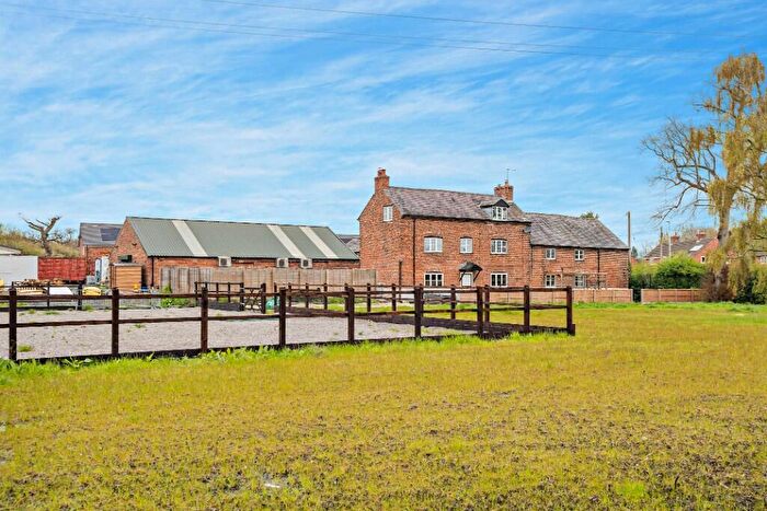 5 Bedroom Detached House For Sale In Stanney Lane, Ellesmere Port, Cheshire, CH2