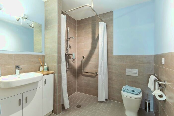 1 Bedroom Retirement Property To Rent In Neptune House Heene Road, Worthing, Sussex, BN11
