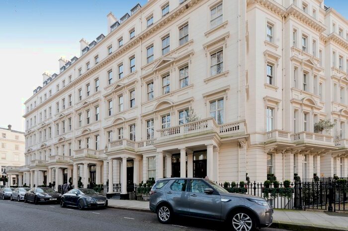 3 Bedroom Flat To Rent In Stanhope Gardens, South Kensington, London, SW7
