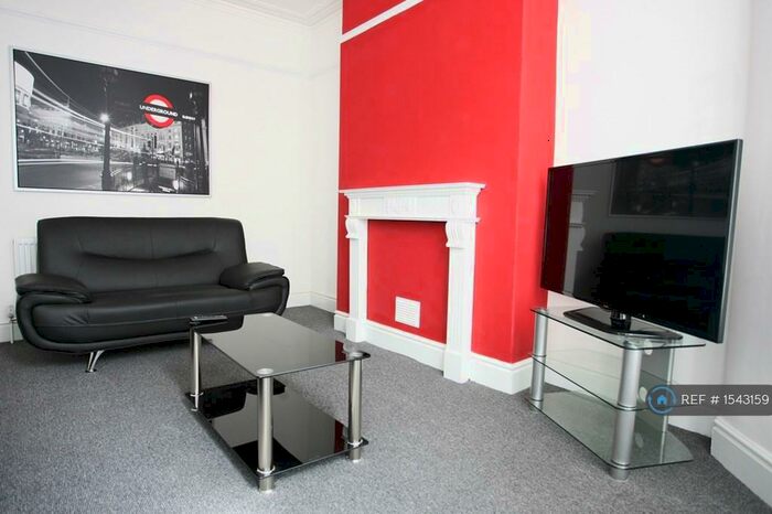 5 Bedroom Terraced House To Rent In Ferndale Road, Liverpool, L15