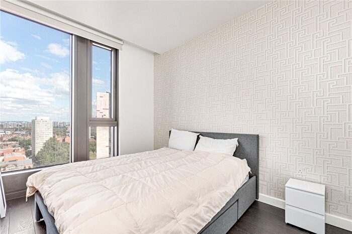 1 Bedroom Property To Rent In Damac Tower, Broadway, SW8