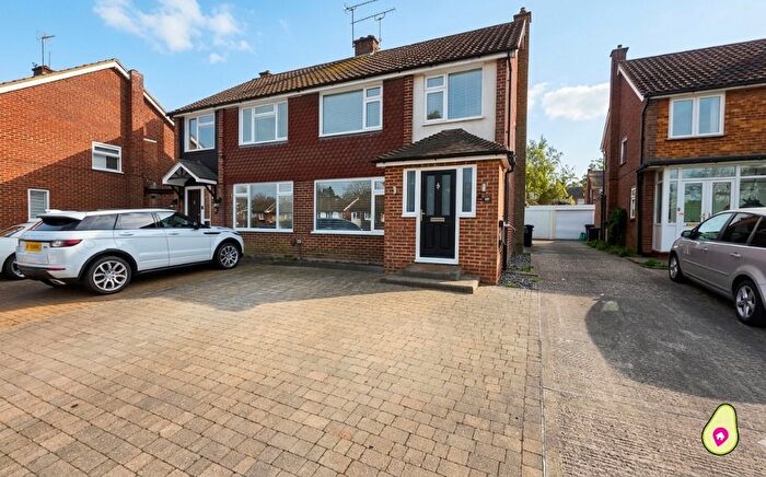 3 Bedroom Semi Detached House For Sale In Elgar Avenue, Crowthorne, Berkshire, RG45