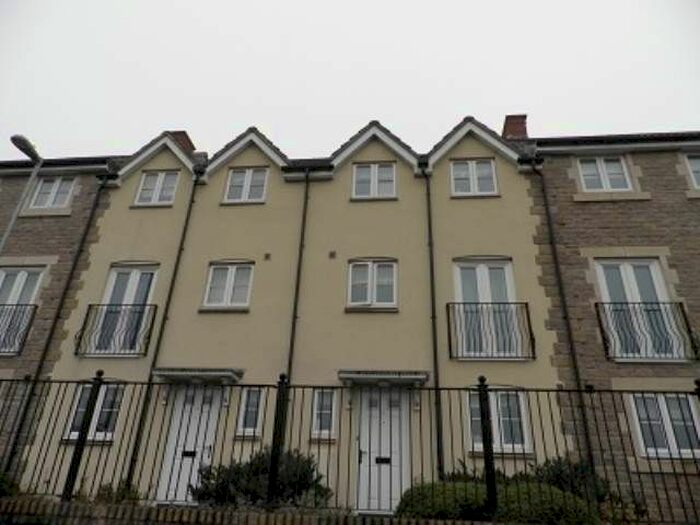 5 Bedroom Property To Rent In Waters Edge, Frome, Somerset, BA11