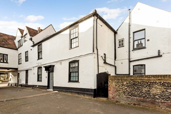 Studio To Rent In Holywell Hill, St.Albans, AL1