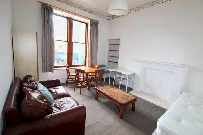 4 Bedroom Flat To Rent In Hmo Great Western Road, West End, Glasgow, G4