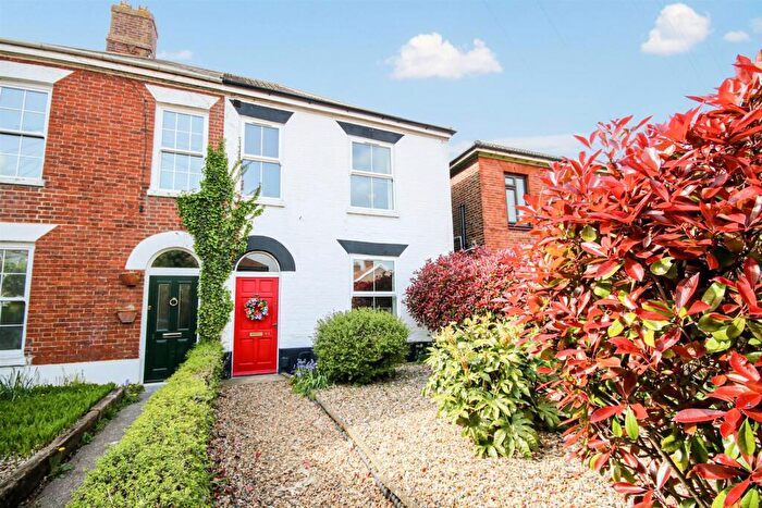 3 Bedroom Semi Detached House For Sale In Hall Road, Norwich, NR1