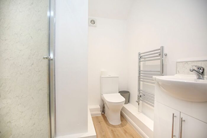 3 Bedroom Terraced House For Sale In Station Street, Atherstone, CV9