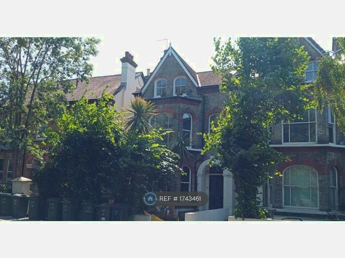2 Bedroom Flat To Rent In Herne Hill Road, London, SE24