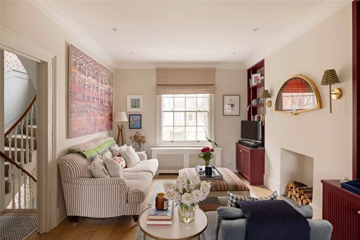 2 Bedroom Flat For Sale In Garway Road, London, W2