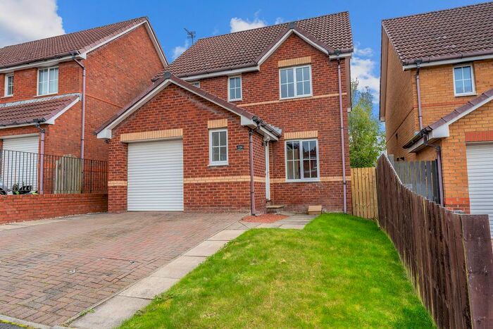 3 Bedroom Semi-Detached House To Rent In Thirlfield Wynd, Livingston, West Lothian, EH54