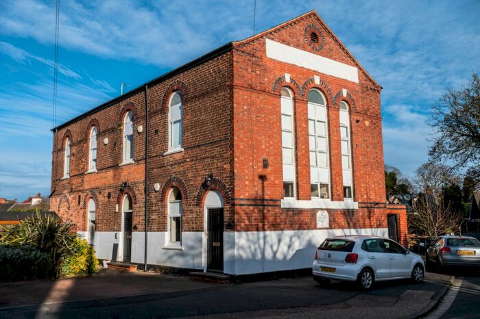 3 Bedroom Flat To Rent In Clarkes Lane, Beeston, Beeston, NG9